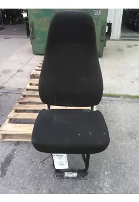 FREIGHTLINER M2 106 SEAT, FRONT