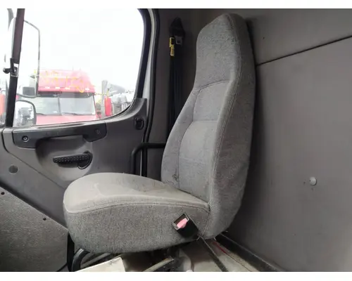 FREIGHTLINER M2 106 SEAT, FRONT