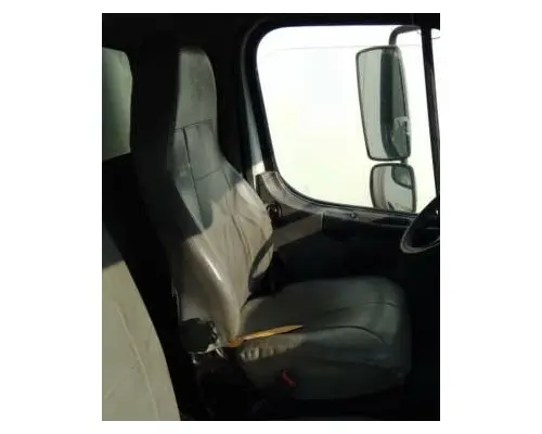 FREIGHTLINER M2 106 SEAT, FRONT