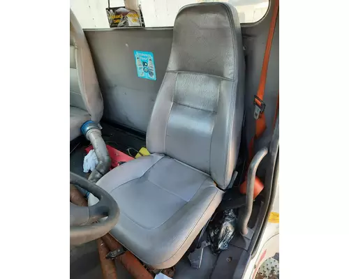 FREIGHTLINER M2 106 SEAT, FRONT