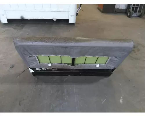 FREIGHTLINER M2 106 SEAT, FRONT