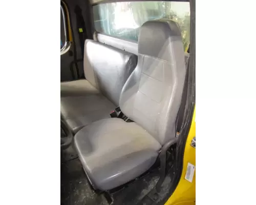 FREIGHTLINER M2 106 SEAT, FRONT