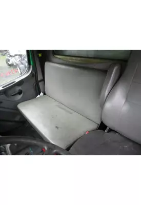 FREIGHTLINER M2 106 SEAT, FRONT