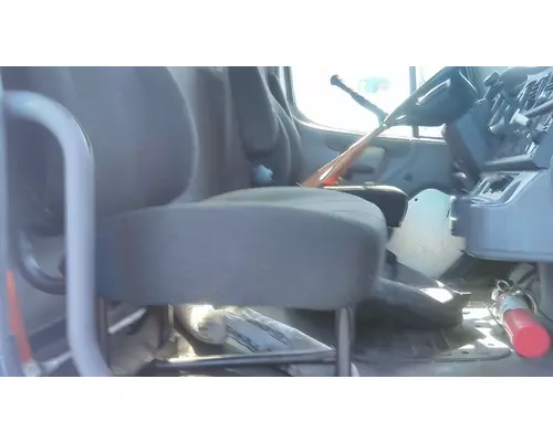 FREIGHTLINER M2 106 SEAT, FRONT