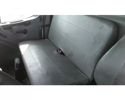 FREIGHTLINER M2 106 SEAT, FRONT