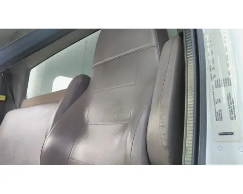 FREIGHTLINER M2 106 SEAT, FRONT