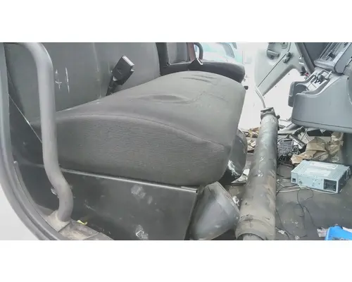 FREIGHTLINER M2 106 SEAT, FRONT