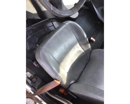 FREIGHTLINER M2 106 SEAT, FRONT