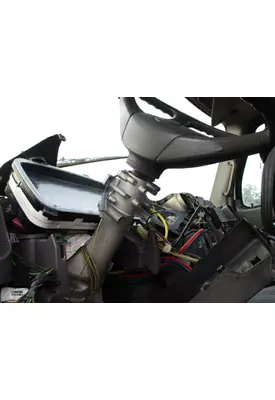 FREIGHTLINER M2 106 STEERING COLUMN