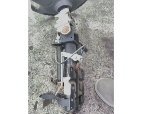 FREIGHTLINER M2 106 STEERING COLUMN