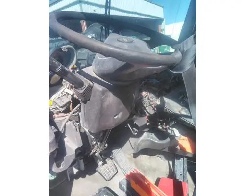 FREIGHTLINER M2 106 STEERING COLUMN