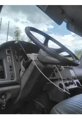 FREIGHTLINER M2 106 STEERING COLUMN