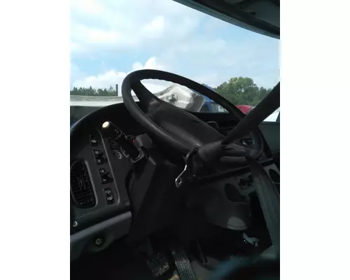 FREIGHTLINER M2 106 STEERING COLUMN