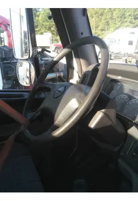 FREIGHTLINER M2 106 STEERING COLUMN