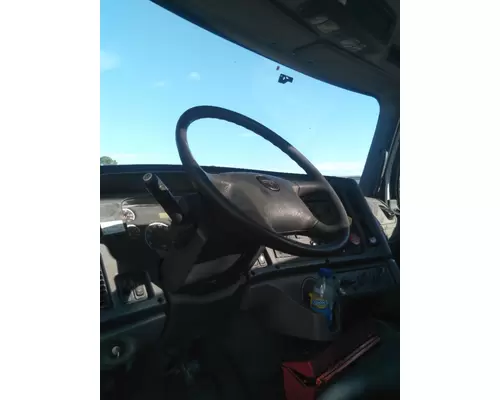 FREIGHTLINER M2 106 STEERING COLUMN