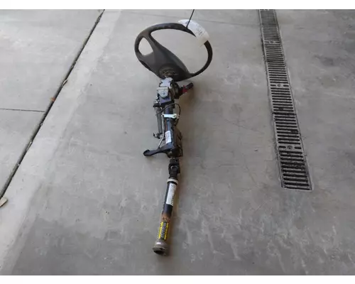 FREIGHTLINER M2 106 STEERING COLUMN