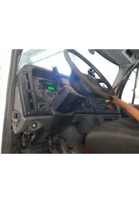 FREIGHTLINER M2 106 STEERING COLUMN