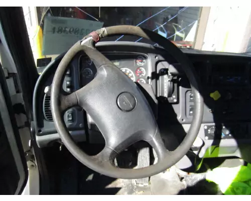 FREIGHTLINER M2 106 STEERING COLUMN