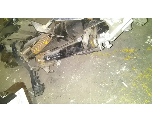 FREIGHTLINER M2 106 STEERING COLUMN