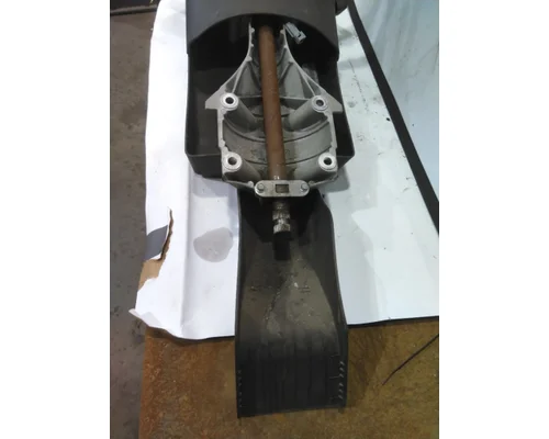 FREIGHTLINER M2 106 STEERING COLUMN