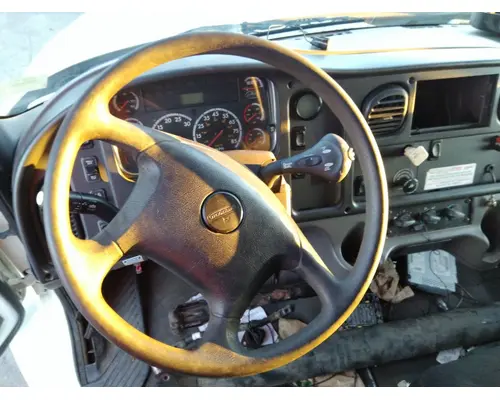 FREIGHTLINER M2 106 STEERING COLUMN