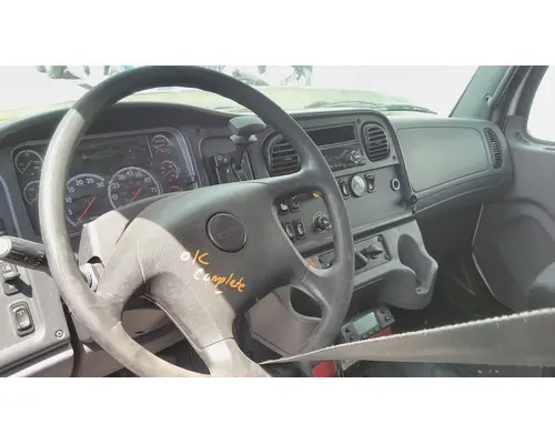 FREIGHTLINER M2 106 STEERING COLUMN