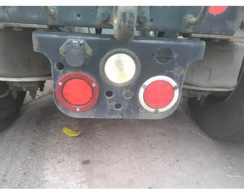 FREIGHTLINER M2 106 STOP TURN TAIL LAMP