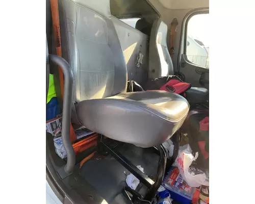 FREIGHTLINER M2 106 Seat, Front