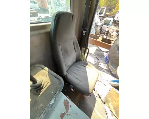 FREIGHTLINER M2 106 Seat, Front