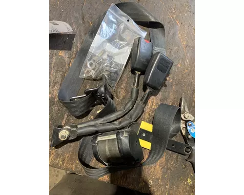 FREIGHTLINER M2 106 Seat, Front