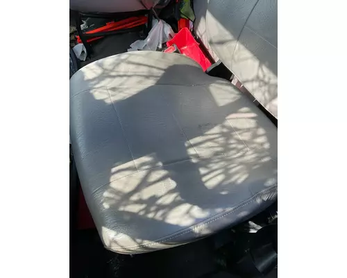 FREIGHTLINER M2 106 Seat, Front