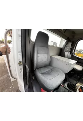 FREIGHTLINER M2 106 Seat, Front