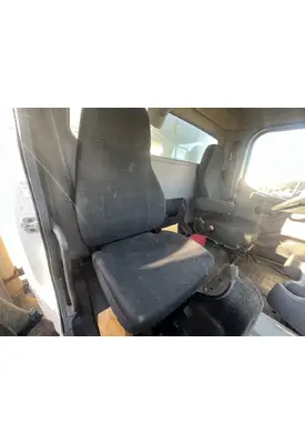 FREIGHTLINER M2 106 Seat, Front