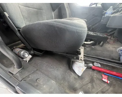 FREIGHTLINER M2 106 Seat, Front