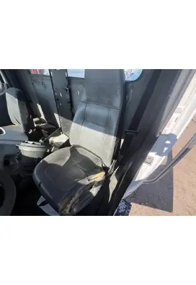 FREIGHTLINER M2 106 Seat, Front