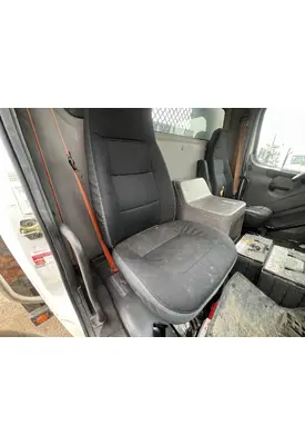 FREIGHTLINER M2 106 Seat, Front