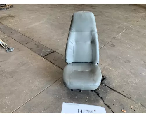 FREIGHTLINER M2 106 Seat, Front