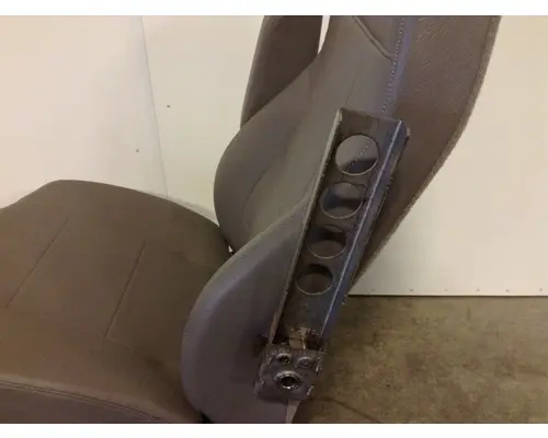 FREIGHTLINER M2-106 Seat (non-Suspension)