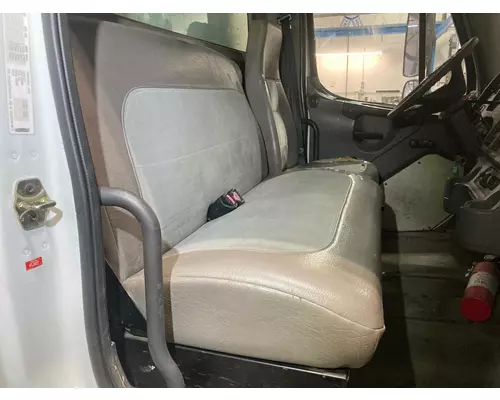 FREIGHTLINER M2-106 Seat (non-Suspension)