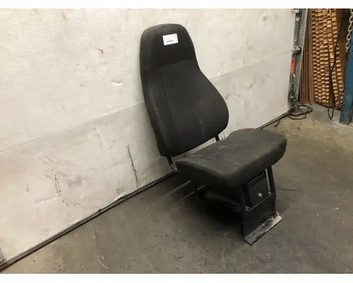 FREIGHTLINER M2-106 Seat (non-Suspension)