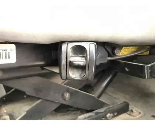 FREIGHTLINER M2-106 Seat (non-Suspension)