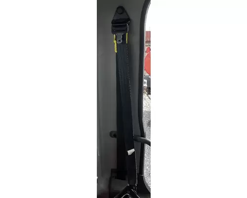 FREIGHTLINER M2 106 Seat Belt