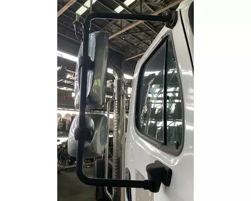 FREIGHTLINER M2 106 Side View Mirror