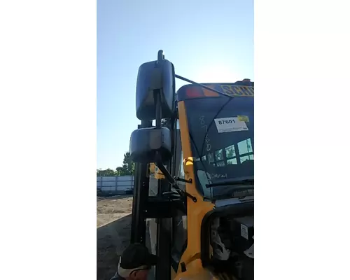 FREIGHTLINER M2 106 Side View Mirror