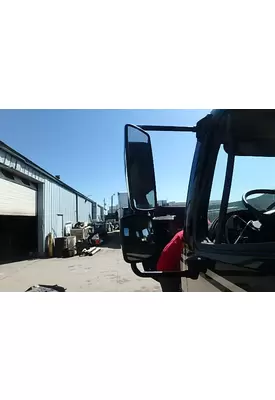 FREIGHTLINER M2 106 Side View Mirror