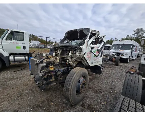 FREIGHTLINER M2 106 Spindle  Knuckle, Front