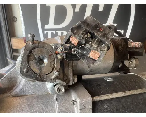 FREIGHTLINER M2 106 Starter Motor
