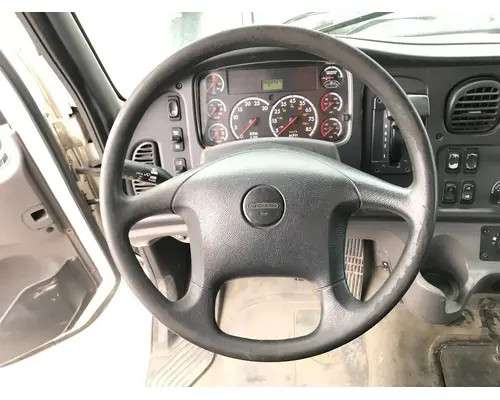 FREIGHTLINER M2-106 Steering Column