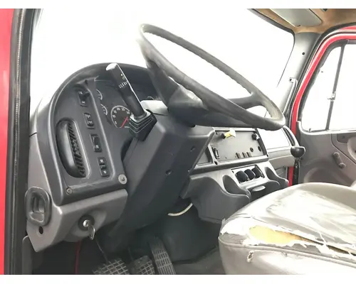 FREIGHTLINER M2-106 Steering Column