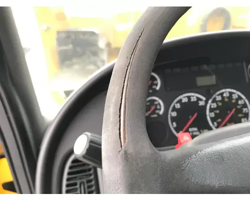 FREIGHTLINER M2-106 Steering Column
